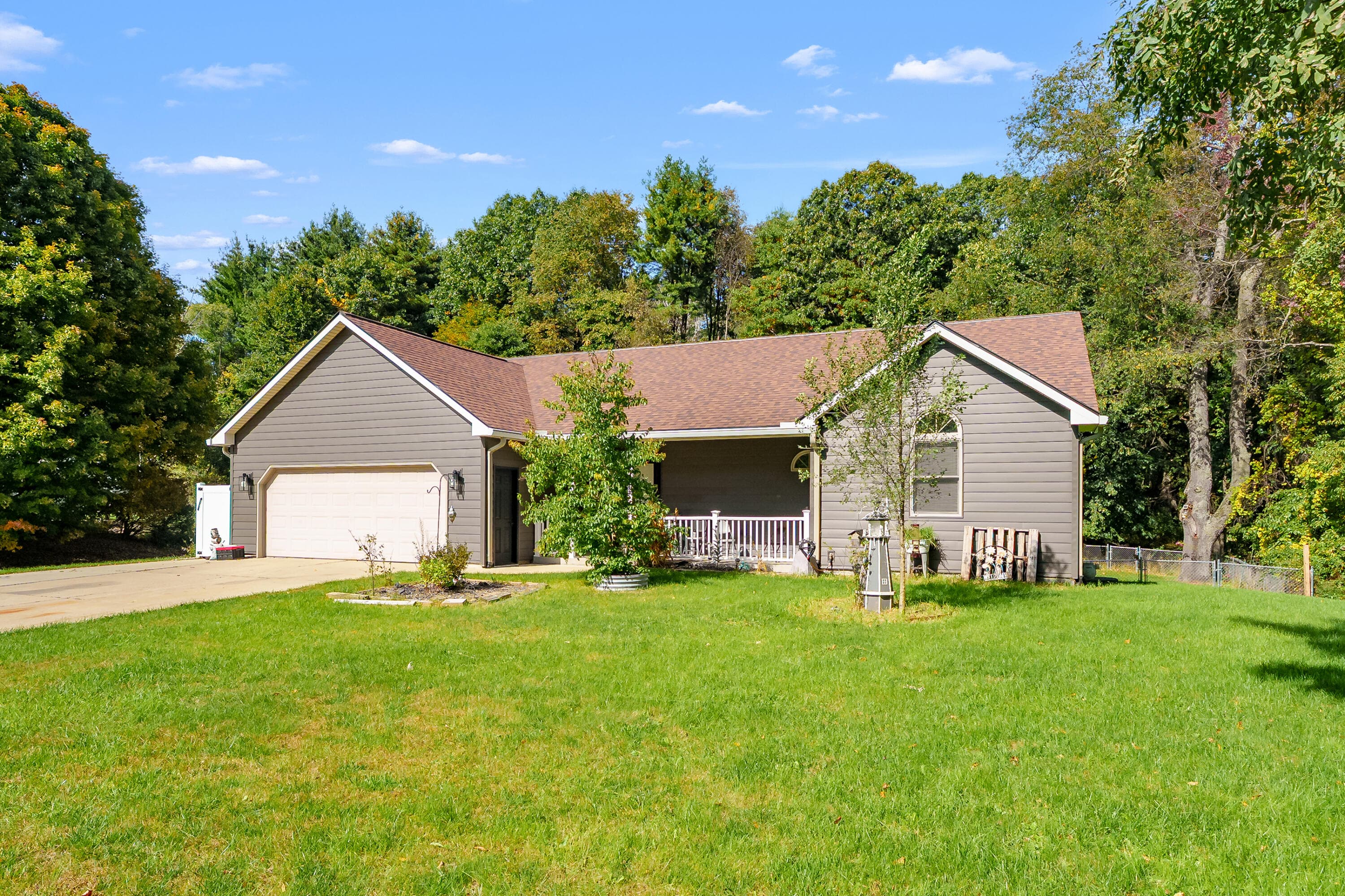 506 W Osterhout Avenue, Portage, MI 49024