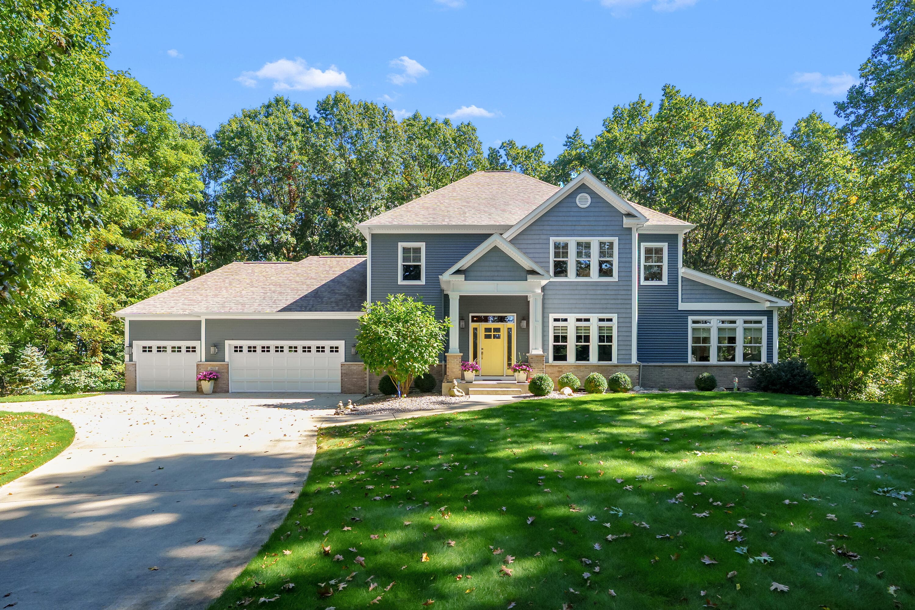 9073 S 8th Street, Schoolcraft, MI 49087