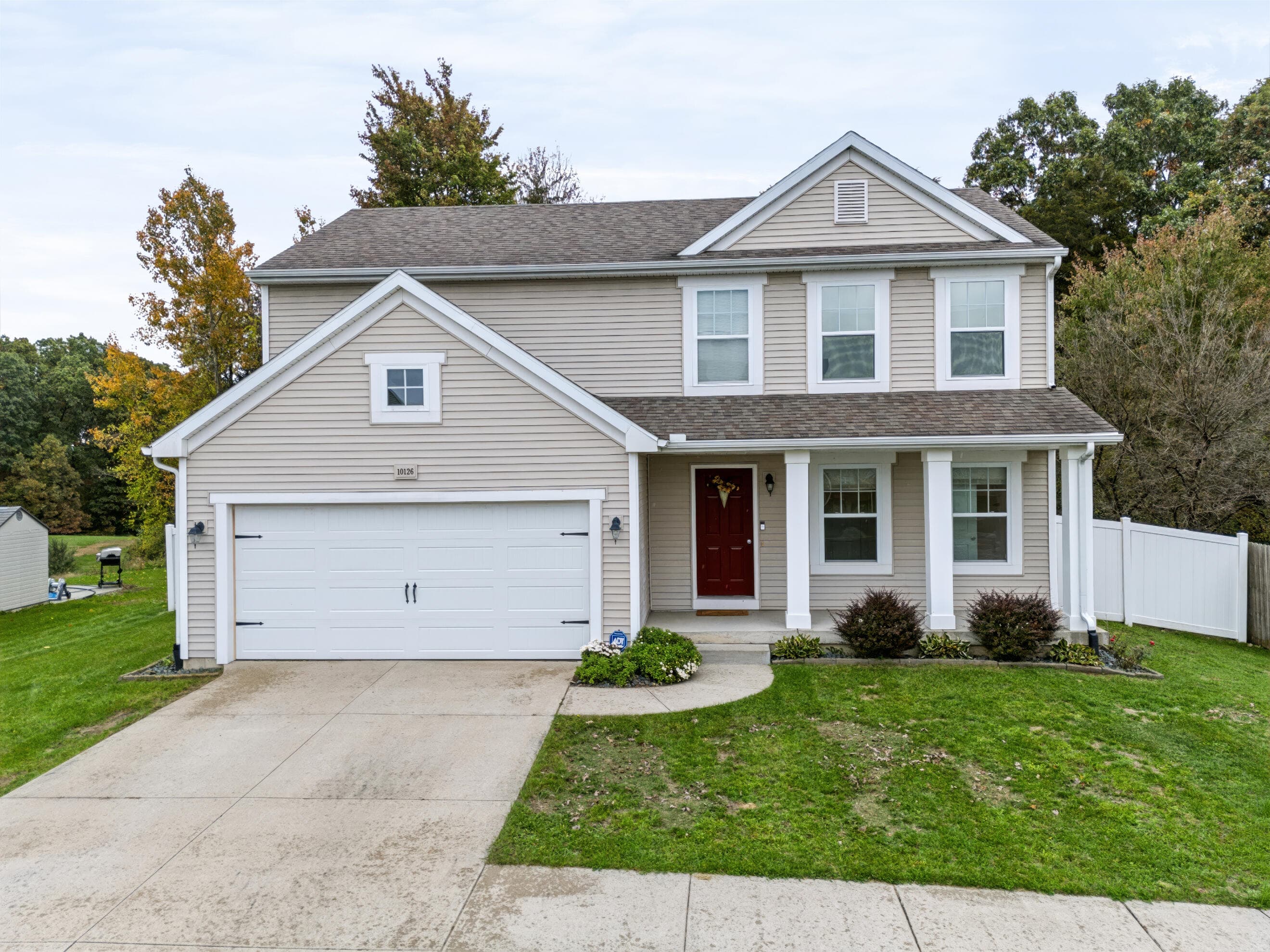 10126 Castle Creek Circle, Galesburg, MI 49053