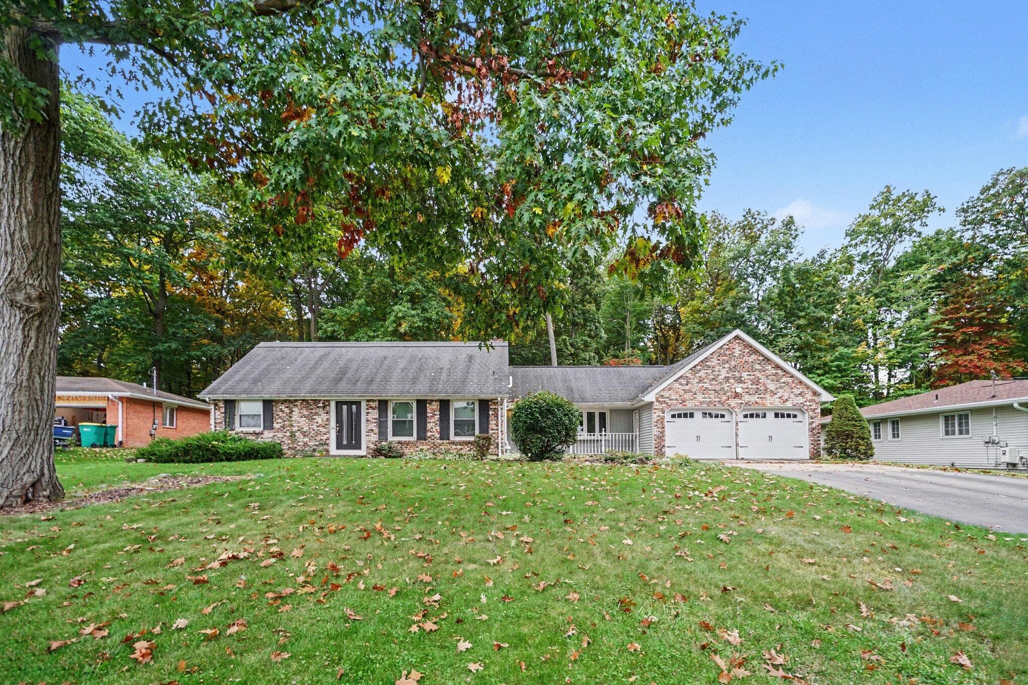 3132 Woodhams Avenue, Portage, MI 49002
