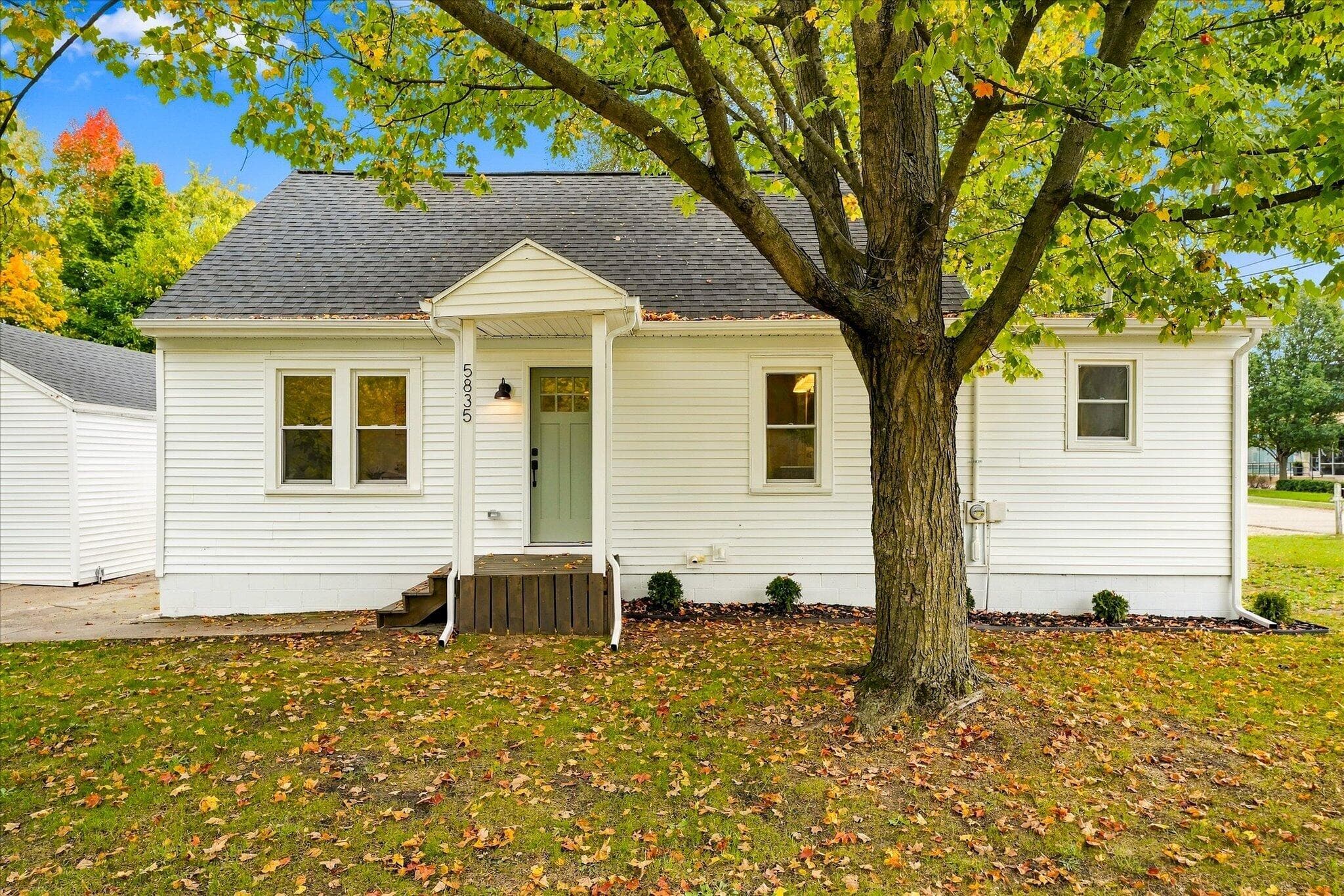 5835 Georgia Avenue, Portage, MI 49024