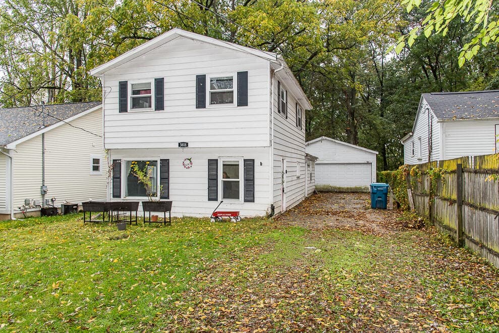 3818 Madison Street, Kalamazoo, MI 49008