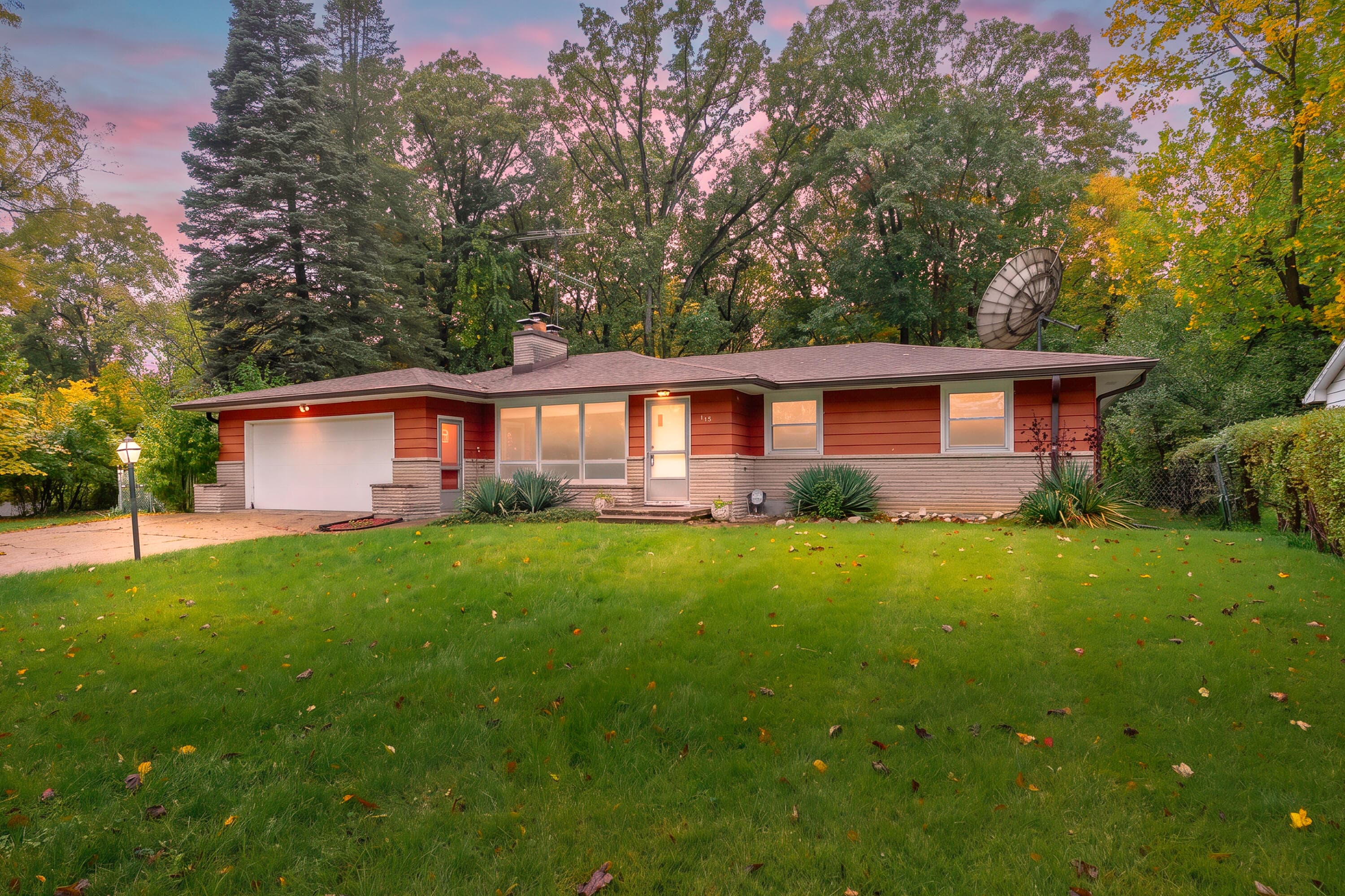 Primary property photo