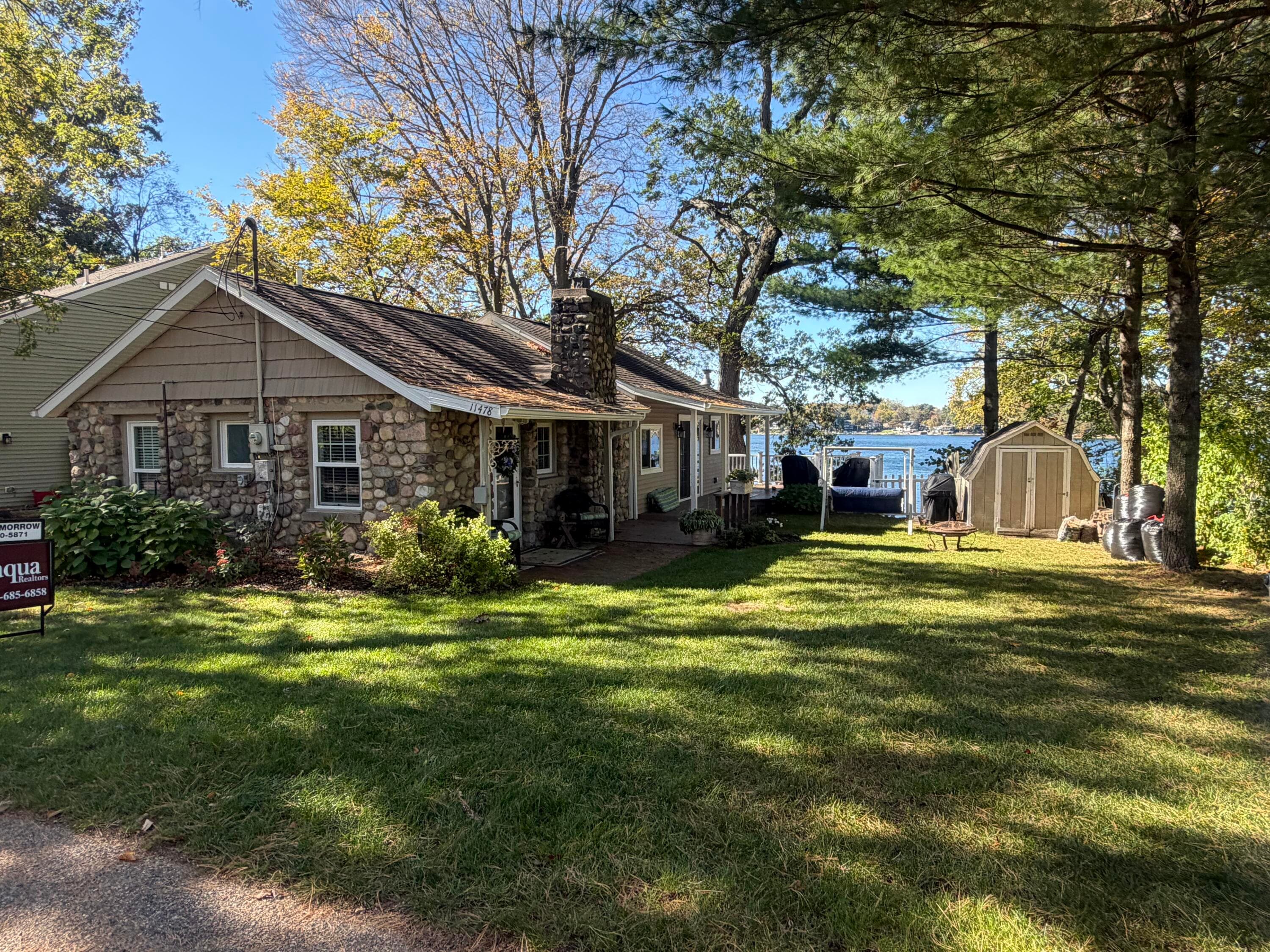 Primary property photo