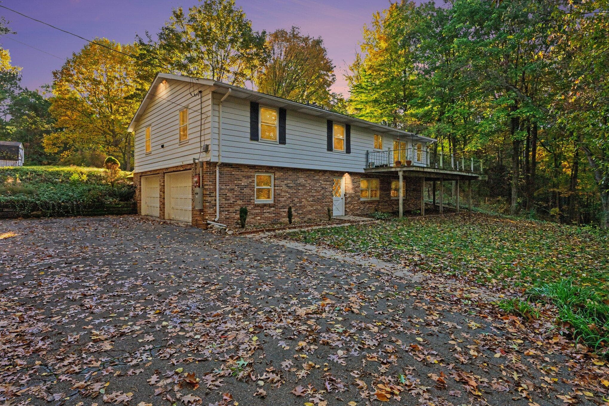 Primary property photo