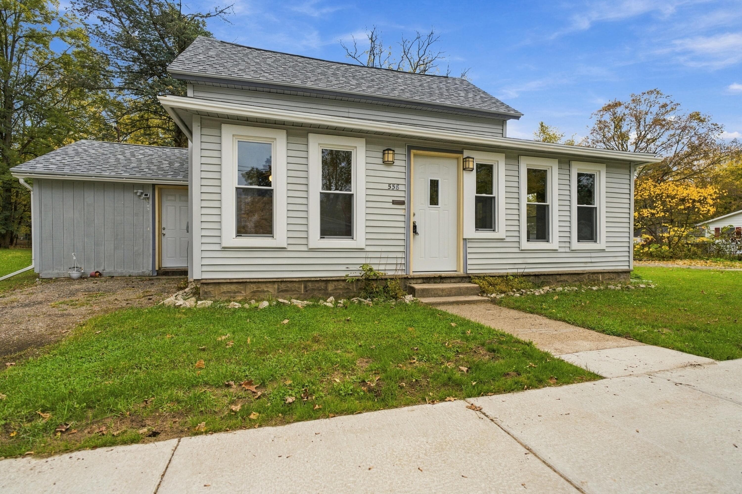 558 Academy Street, Allegan, MI 49010