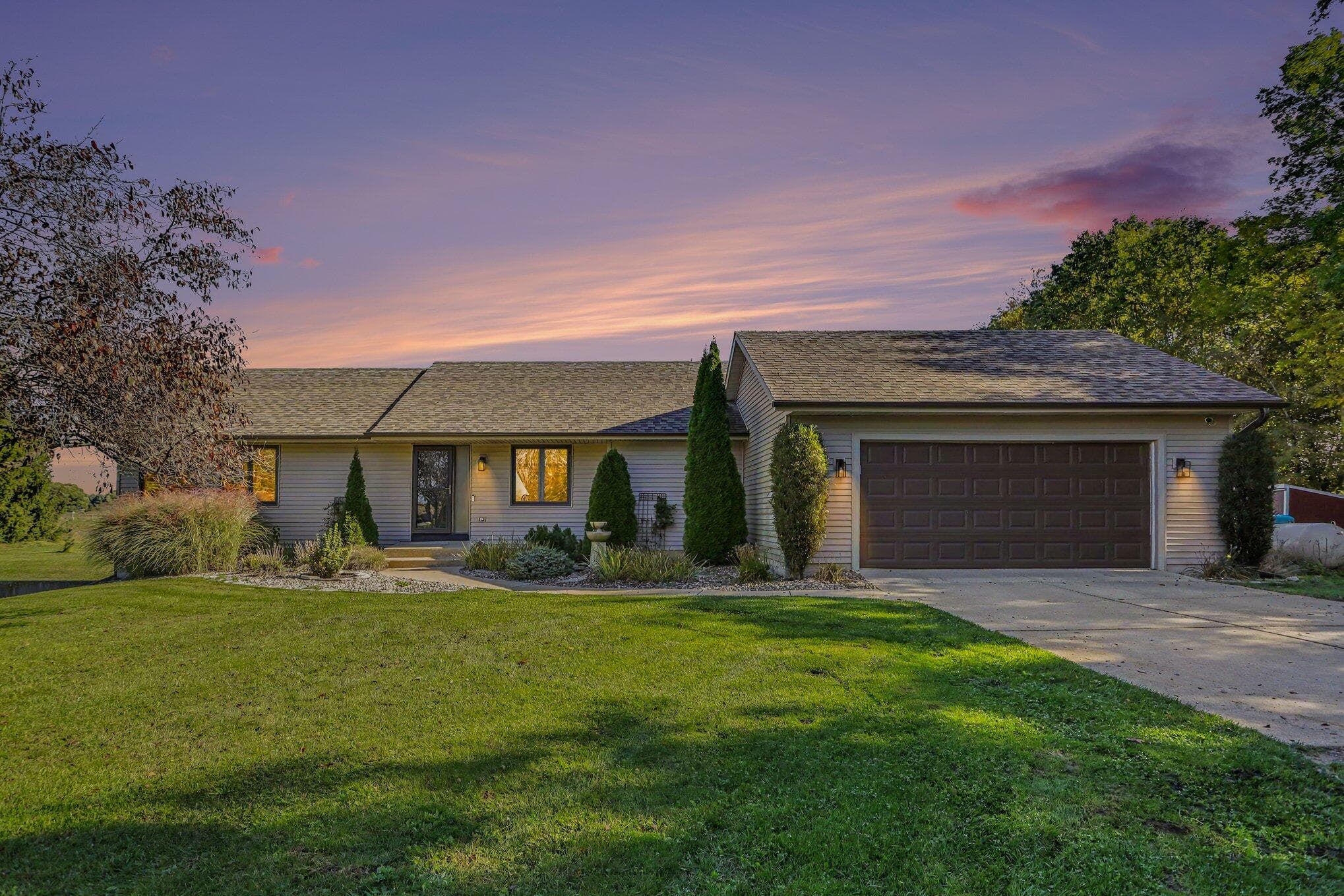 15843 Van Kal Street, Schoolcraft, MI 49087