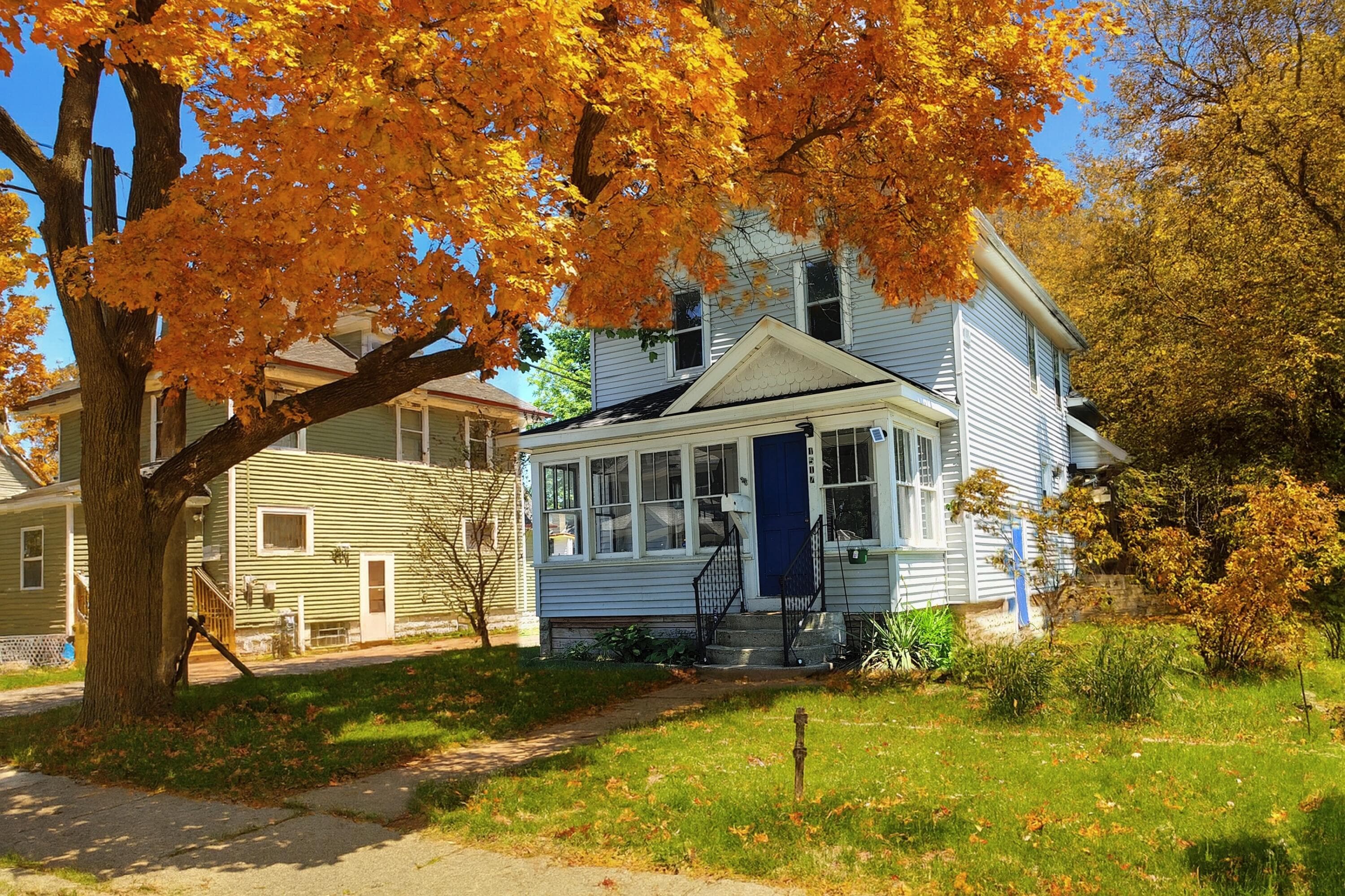 Primary property photo