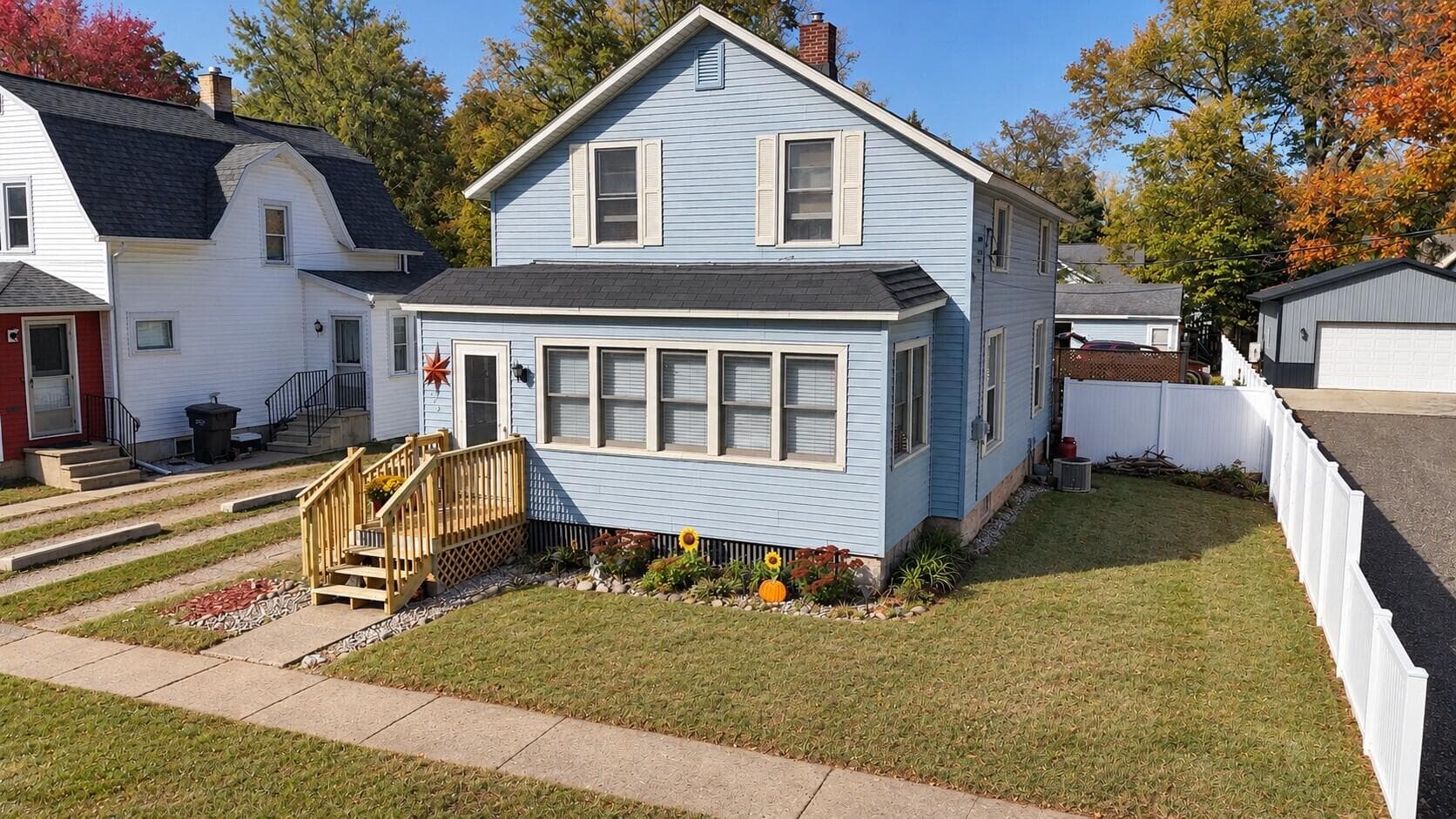Primary property photo