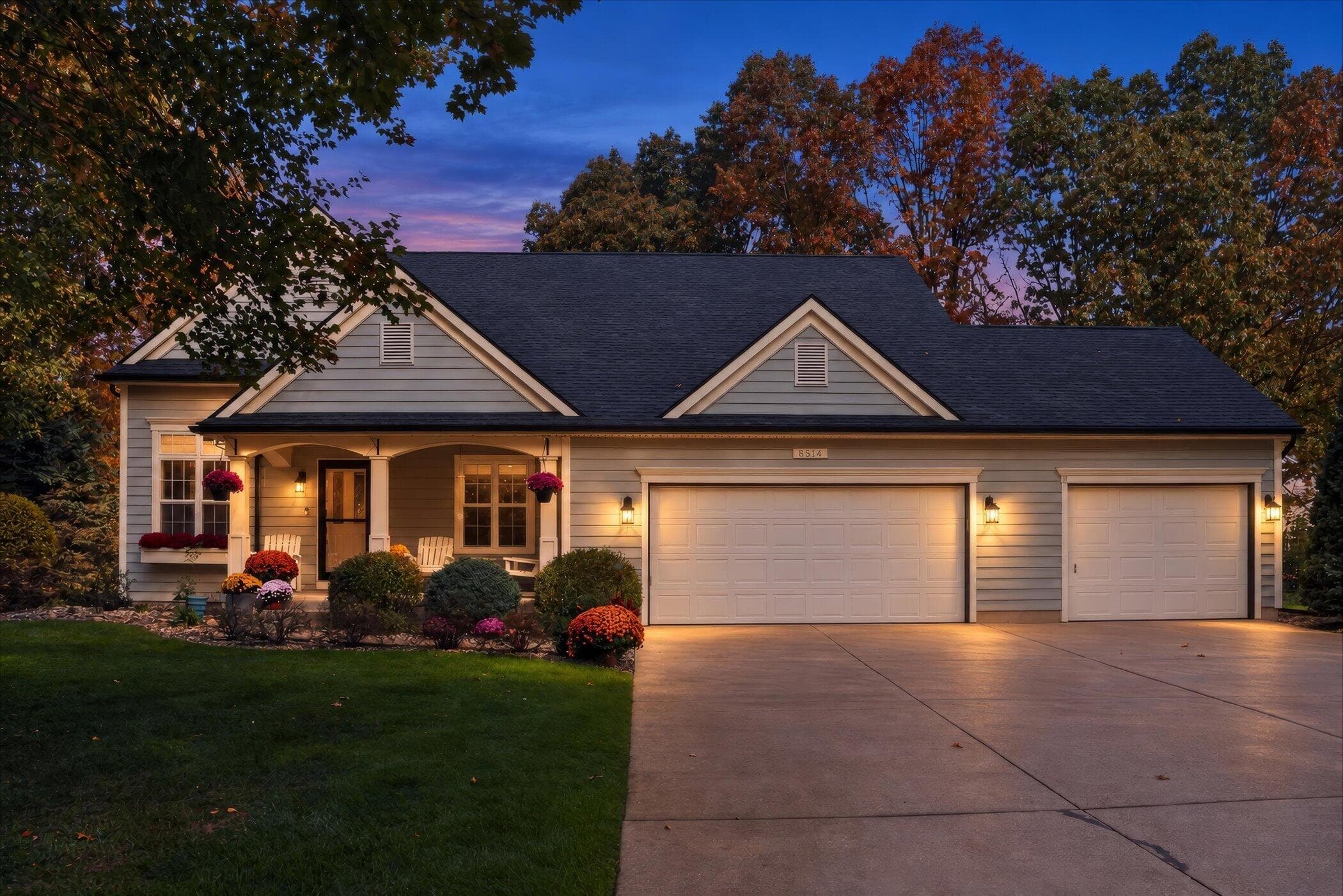 Primary property photo